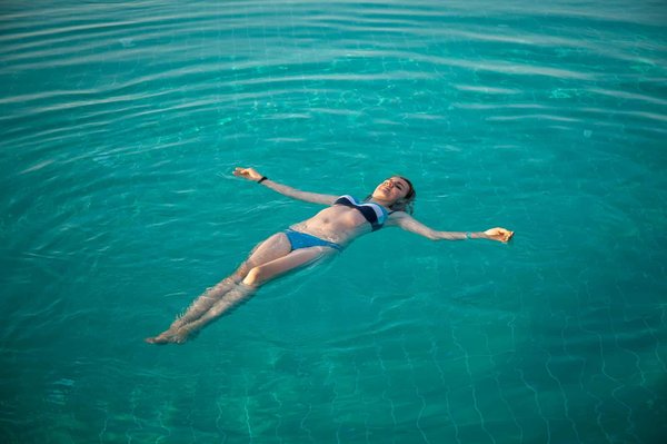 Quels sont les conseils pour une immersion culturelle au sein des tribus Maasai au Kenya ?